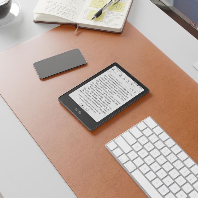 eBook четец Kindle Paperwhite Signature Edition, 6.8", 32GB, 2021, 11 генерация, IPX8, Черен 