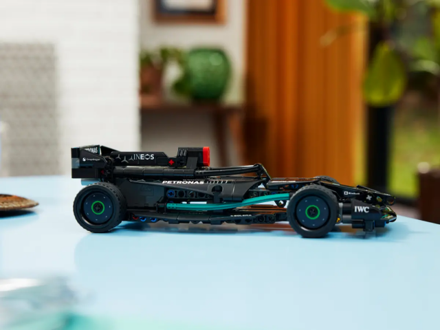 LEGO Technic - Mercedes-AMG F1 W14 E Performance Pull-Back - 42165 