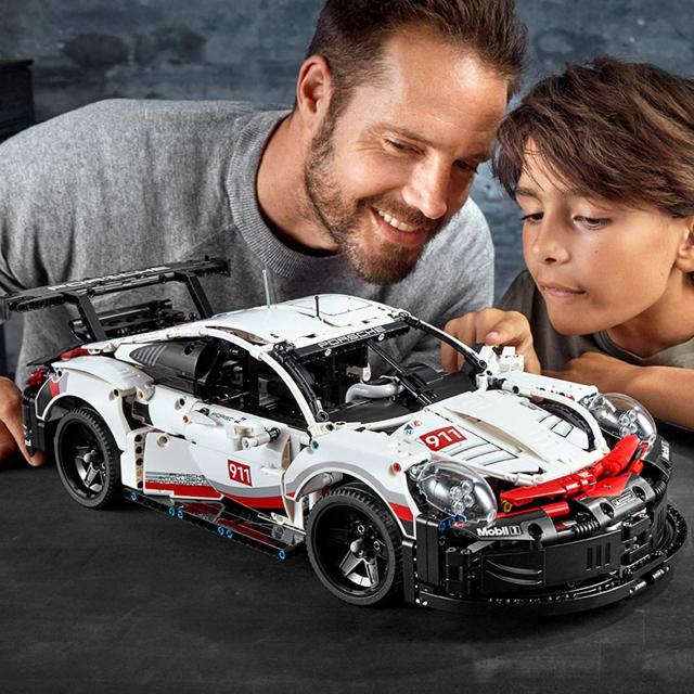 LEGO Technic - Porsche 911 RSR - 42096 