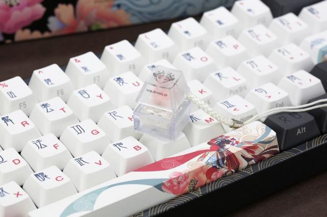 Mechanical Keyboard Ducky x Varmilo Miya Beijing Opera 65%, Cherry MX Red 