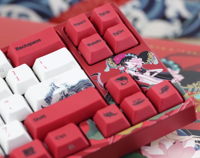 Mechanical Keyboard Ducky x Varmilo Miya Koi 65%, Cherry MX Silent Red 