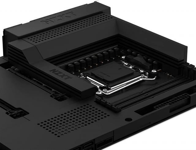 Дънна платка NZXT N7 B650E AM5, DDR5, WiFi 6E, PCIe 5.0 