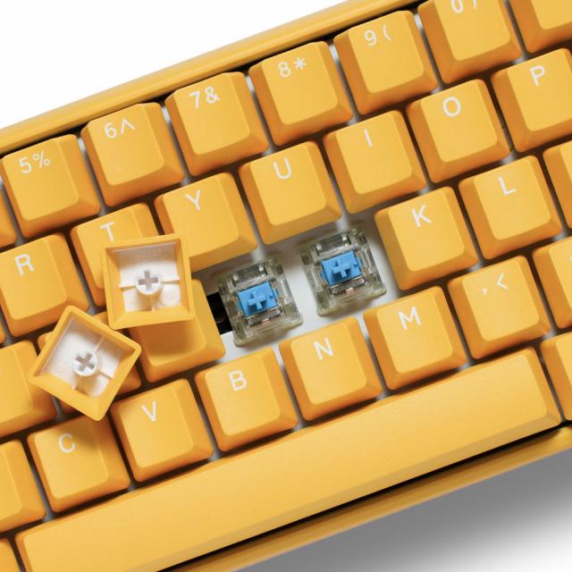 Геймърскa механична клавиатура Ducky One 3 Yellow SF 65, Cherry MX Clear суичове 