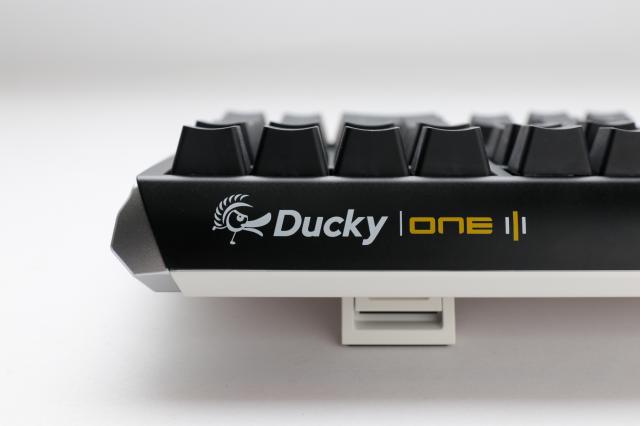 Геймърскa механична клавиатура Ducky One 3 Classic Full Size Hotswap Cherry MX Silver, RGB, PBT Keycaps 