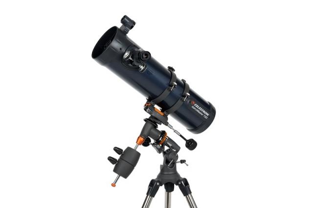 Телескоп Celestron AstroMaster 130EQ, Нютонов рефлектор 