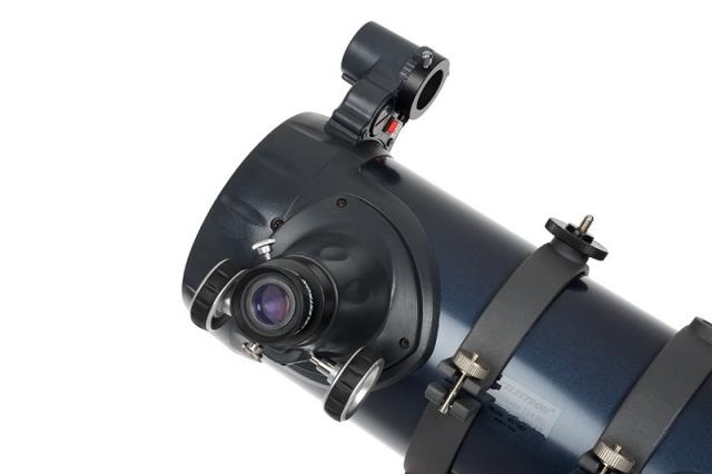 Телескоп Celestron AstroMaster 114EQ, Нютонов рефлектор 