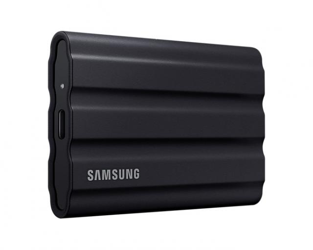 External SSD Samsung T7 Shield, 4TB USB-C, Black 