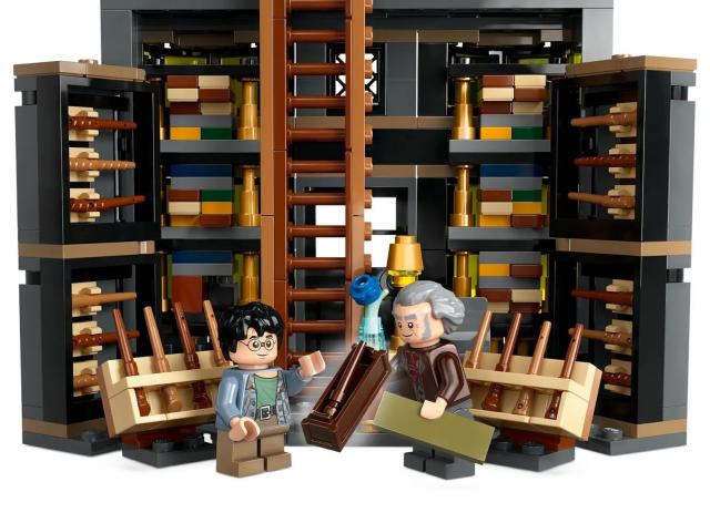 LEGO Harry Potter - Ollivanders аnd Madam Malkin's Robes, 76439 