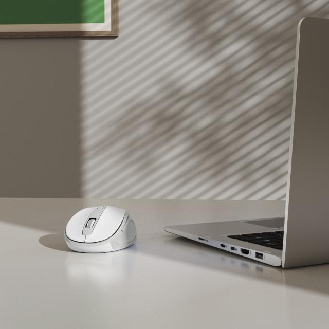HAMA Безжична мишка „WM-400“, ергономична, оптична, 6 бутона, тиха, бял 