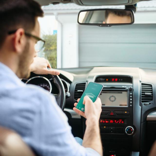 Hama Smart Garage Door Opener, Wi-Fi, with Sensor, Control via App/Voice Command 