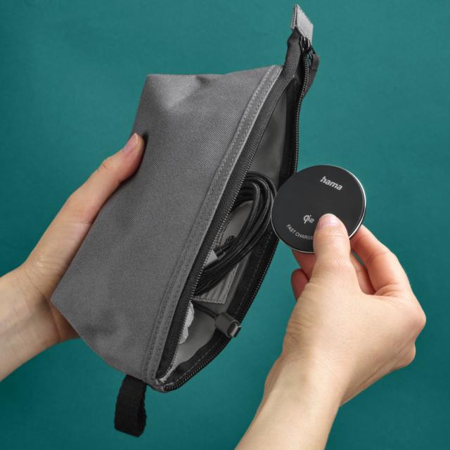 Hama Wireless Qi2 charger, inductive fast charging at the desk etc., 15 W 