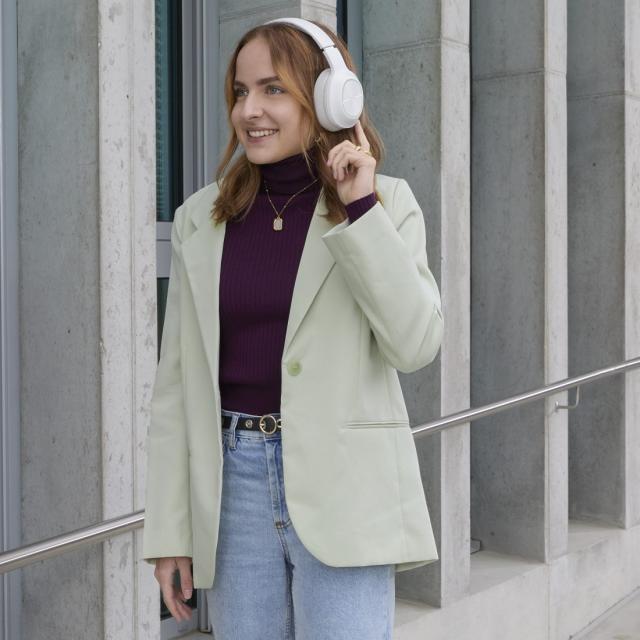 Hama "Spirit Calypso III" Bluetooth® Headphones, Over-Ear, Bass Boost, Fold, wht 