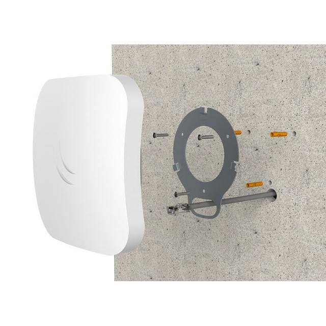 Безжичен Access Point MikroTik RbcAPGi-5acD2nD, за таван, 128MB RAM, 2 x Gbit LAN, 2.4Ghz 802.11b/g/n, 5GHz 802.11an/ac, RouterOS 