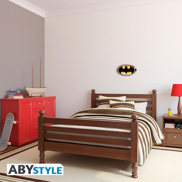 Лампа ABYSTYLE DC COMICS Lamp Batman logo 