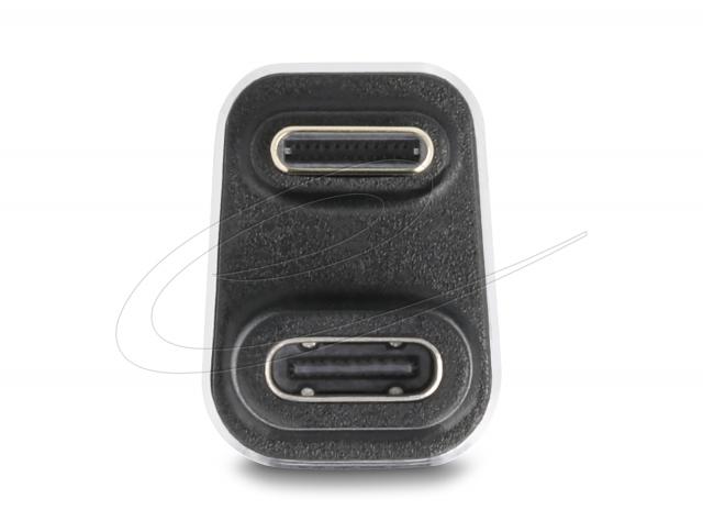 Delock Адаптер USB-C мъжко към женско USB-C, под  180° ,  40 Gbps PD 3.1 240 W ,  U-образен 8K 60 Hz metal 