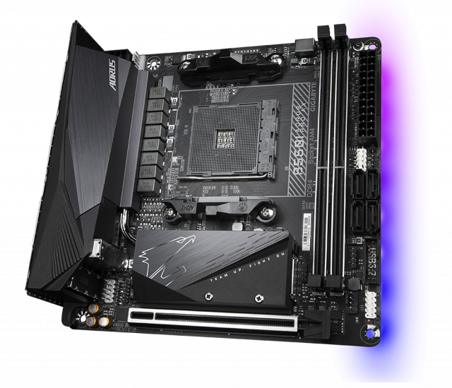 Дънна платка GIGABYTE B550I AORUS PRO AX, Socket AM4 