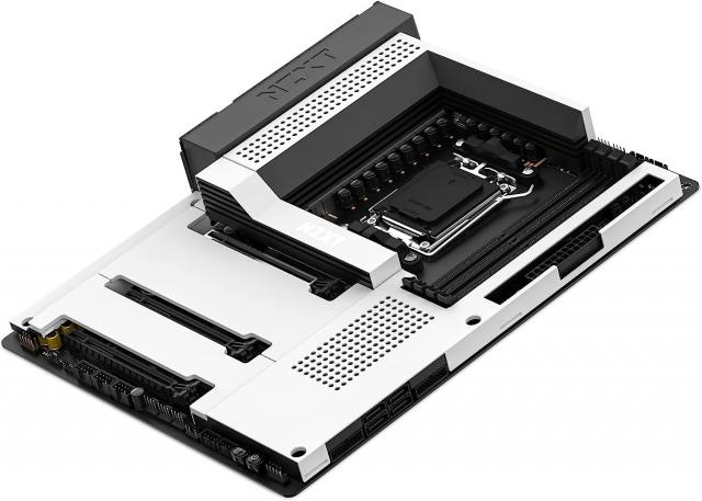 Дънна платка NZXT N7 B650E AM5, DDR5, WiFi 6E, PCIe 5.0 