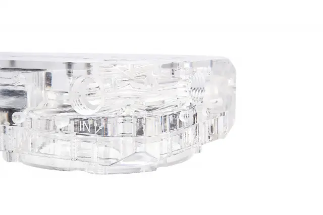Адаптер приставка с вътрешна и външна резба Alphacool Eisdecke D5 Dual Acrylic Attachment 3x 1/4" 