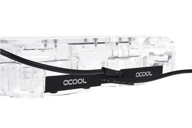 Адаптер приставка с вътрешна и външна резба Alphacool Eisdecke D5 Dual Acrylic Attachment 3x 1/4" 