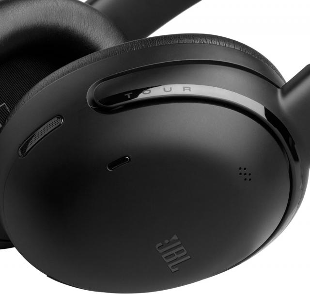 Wireless Headphones JBL Tour One M3 black 
