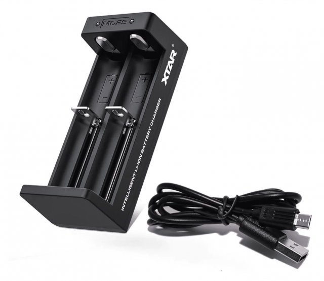 Charger USB Type-C MC2S NEW , Universal Charger, LiIon & NIMH, 18650, CR123; AA, AAA  -  XTAR  with 2 plates 