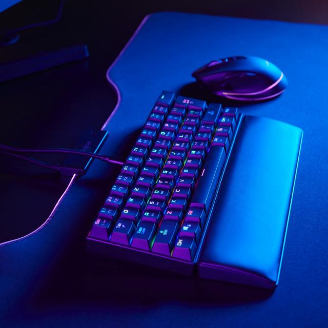 uRage "Exodus 760 Mechanical Mini" Gaming Keyboard, Red Switches, blk, QWERTY US 